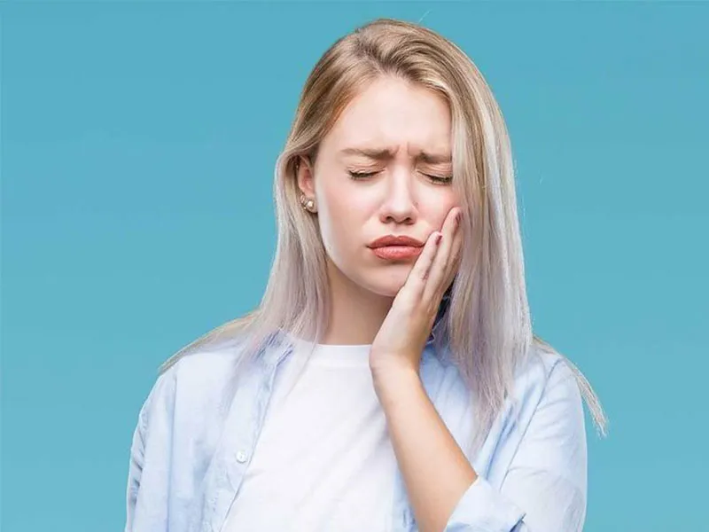 ورم-صورت-بعد-از-جراحی-دندان-عقل